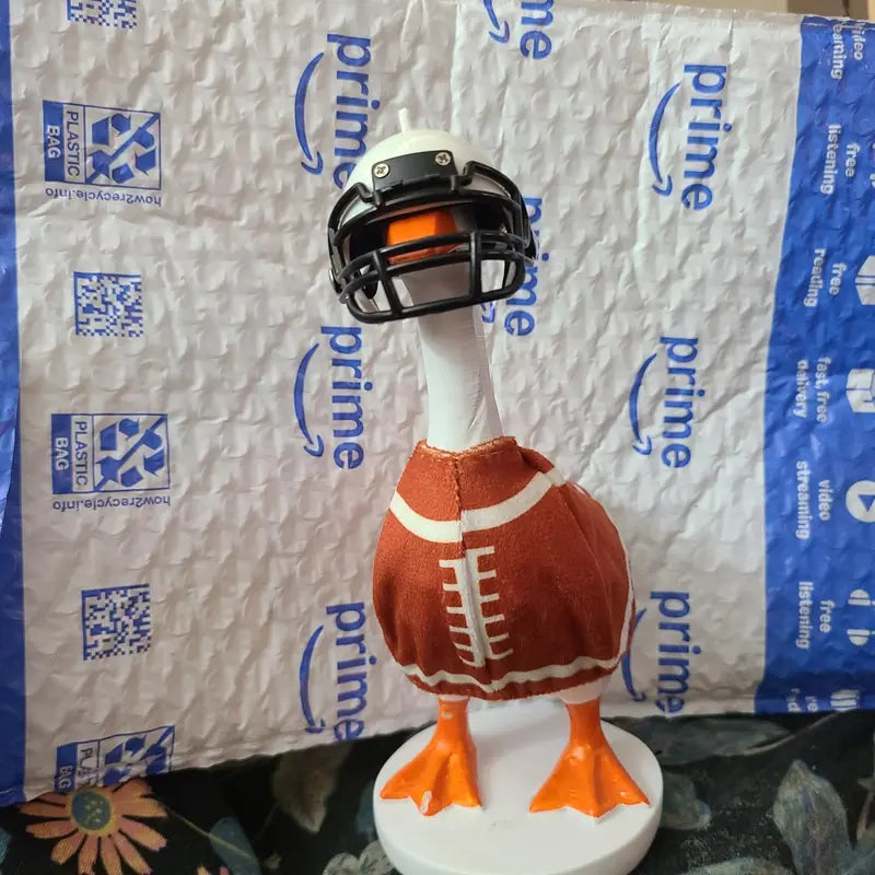 7 Inch Magnetic Desk Goose Plastic Football Costume Set (2 Pcs with Helmet & Jersey) - Cute Sport Outfit for Table Decoration, Fun Office DIY Accessory, Game Day Gift, Ornaments
