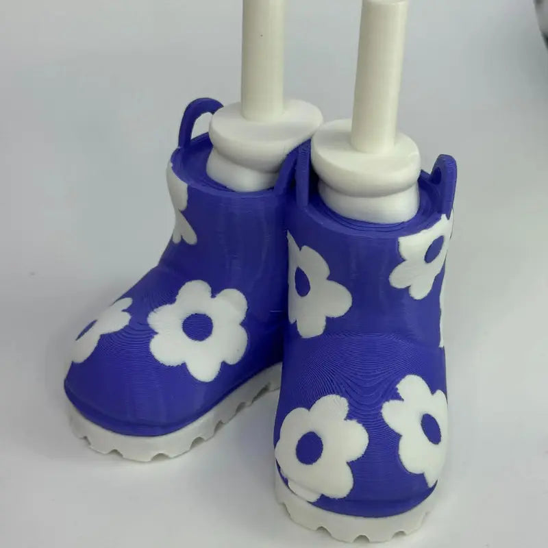 8-Inch 3D Printed Goose Figurine with Interchangeable Outfits, Shoes & Boots
