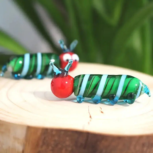 Handmade Colorful Glass Caterpillar Ornament, Animal Design, Home & Car Decoration, Decoration Items, Home Decor Accessory, Perfect Holiday Gift, Unique Craftsmanship, Decorative Figurine, Collectible Figurines