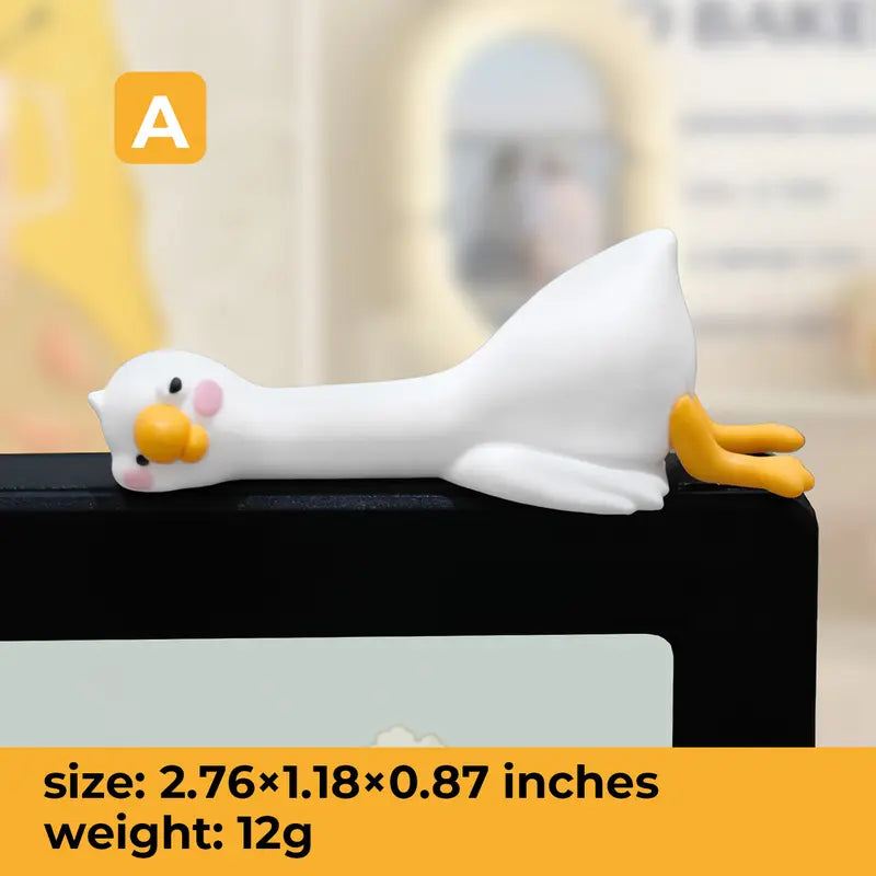 MUNBYN 3-4pcs Cute Collectible Cartoon Goose Figurines - 2026 New Office Stationery Supplies, Whimsical Home Decor, Desk Accessories, Room Accents, Mini Coworker Gifts, Cute Figurines