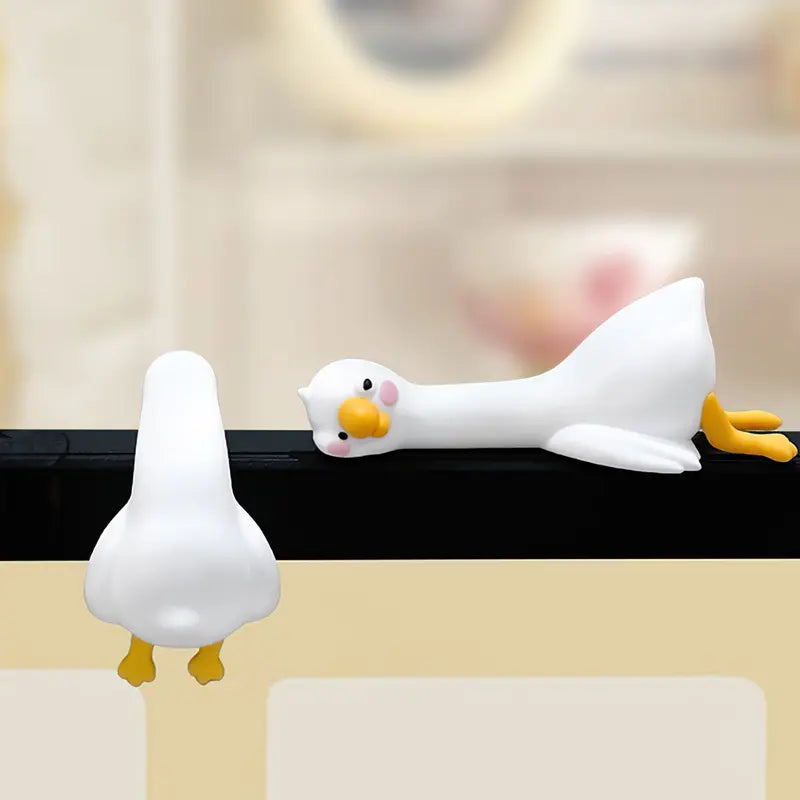 MUNBYN 3-4pcs Cute Collectible Cartoon Goose Figurines - 2026 New Office Stationery Supplies, Whimsical Home Decor, Desk Accessories, Room Accents, Mini Coworker Gifts, Cute Figurines