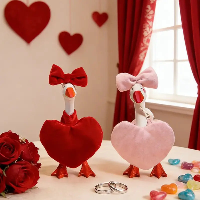 Desk Goose Outfits Porch Goose Outfits, 2 PCS 7 Inches Love Porch Geese Costume Accessories, Cute Desk Goose Clothes  Desktop Geese for Table Decoration