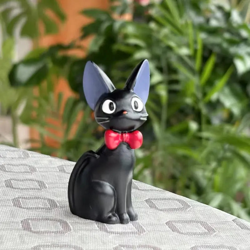 Resin black cat figurine for home decor Figure